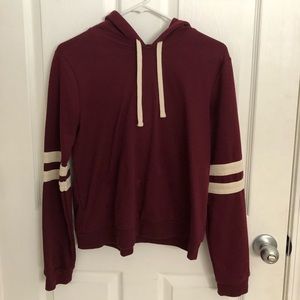 FOREVER 21 SWEATSHIRT